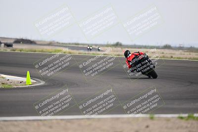 media/Apr-18-2025-TrackDaz (Fri) [[45f5874c44]]/C Group/Session 2 (Turn 10)/